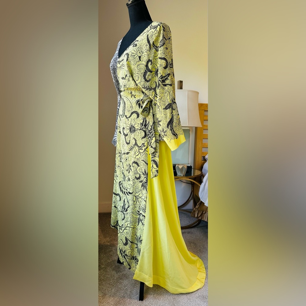 Diane Von Furstenberg wrap Dress